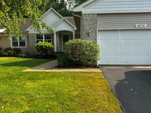 4374 Pond Ridge Ct NE, Grand Rapids, MI 49546