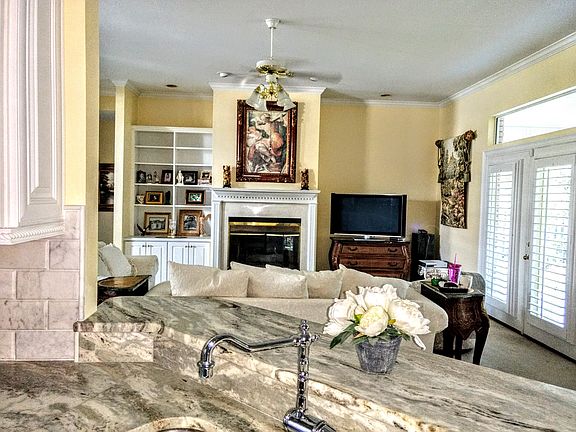 4th image of 4034 Lauren Ct