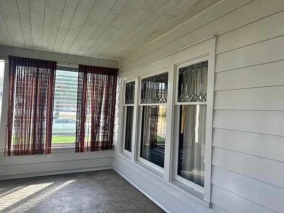 5th image of 444 Pine St #1