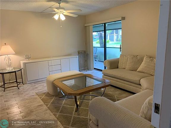 4th image of 9915 N Belfort Cir
