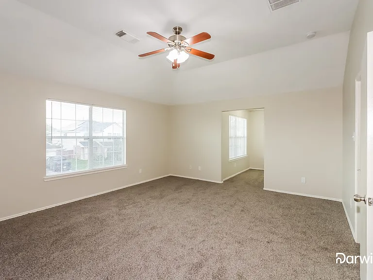 21910 Octavia Way — Photo 8