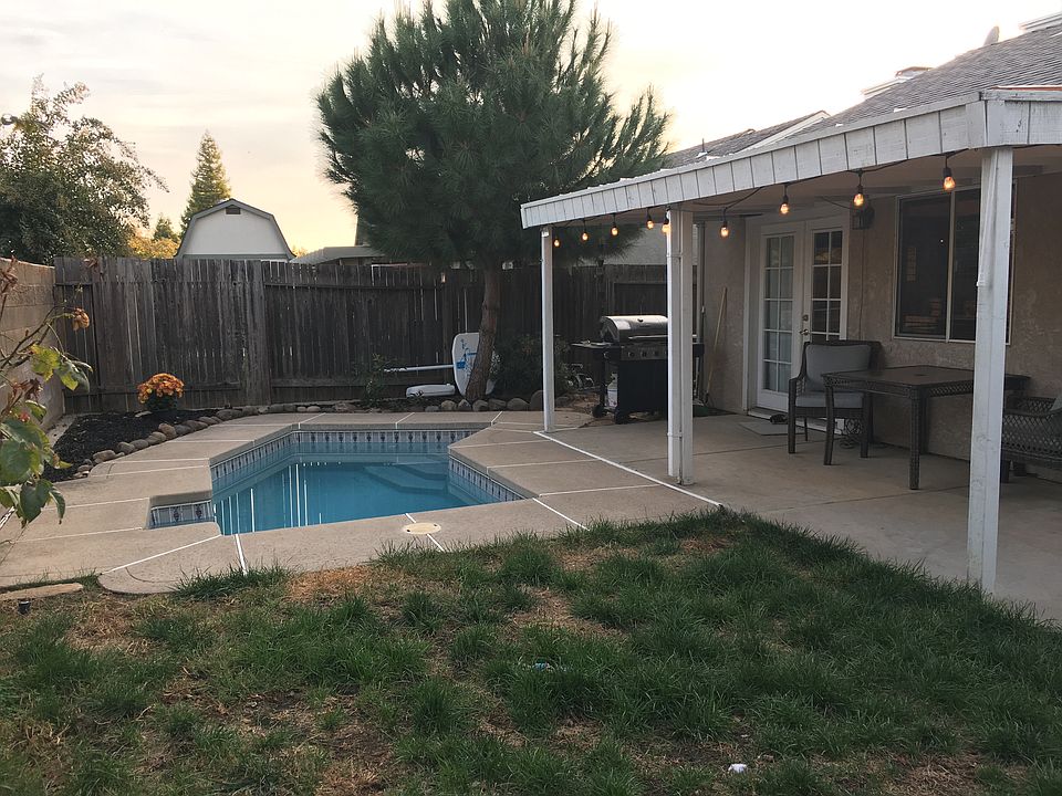 1st image of 1285 Larkflower Way