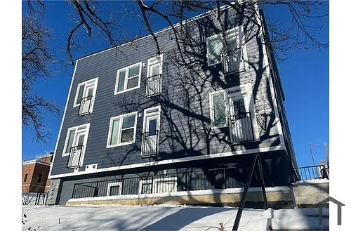 1701 2nd St NE #3 Photo 1