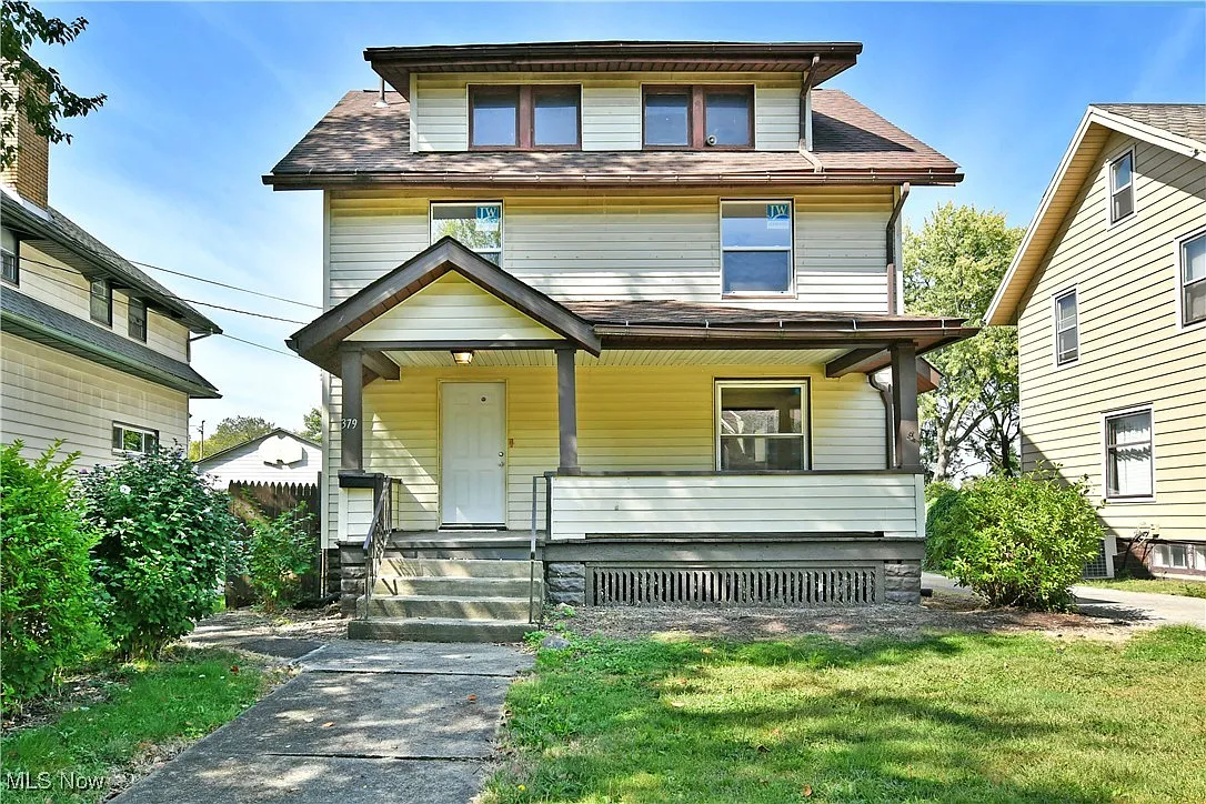 379 Bonnie Brae Ave NE photo 1