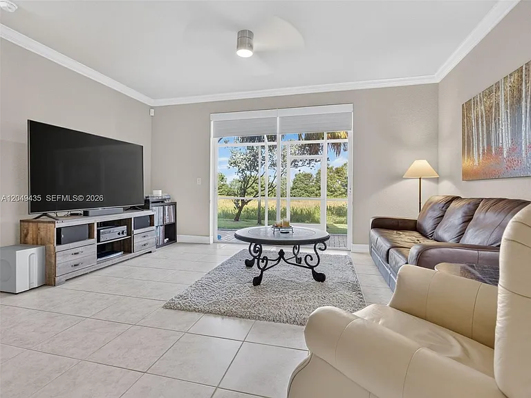 2475 W Cordoba Bnd — Photo 7