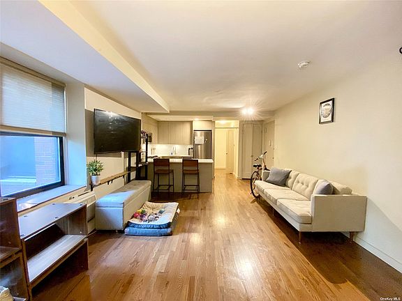 3rd image of 87-10 51st Ave APT 1N