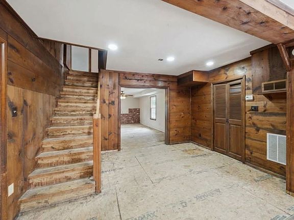 5th image of 17853 Bock Rd
