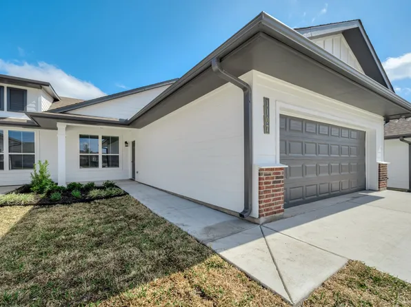 1139 Trellis Pass, Brenham, TX 77833