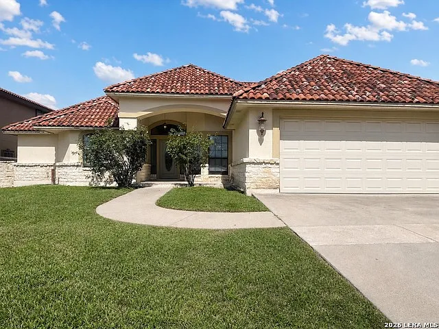 2140 Romel St — Photo 1