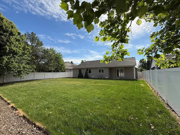 4429 W Lennox Loop — Photo 27