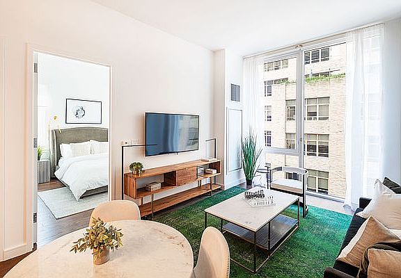 4th image of 102 Charlton St #10B