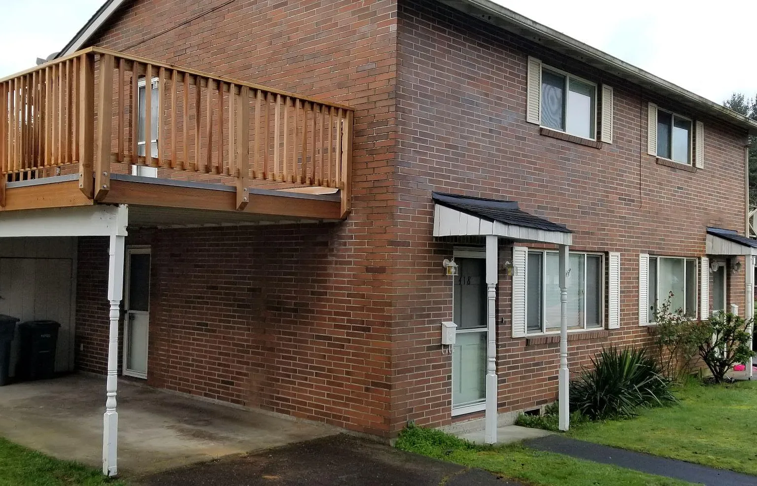 2 bed, 1.5 bath, 1064 sqft, $1,800 — Photo 1