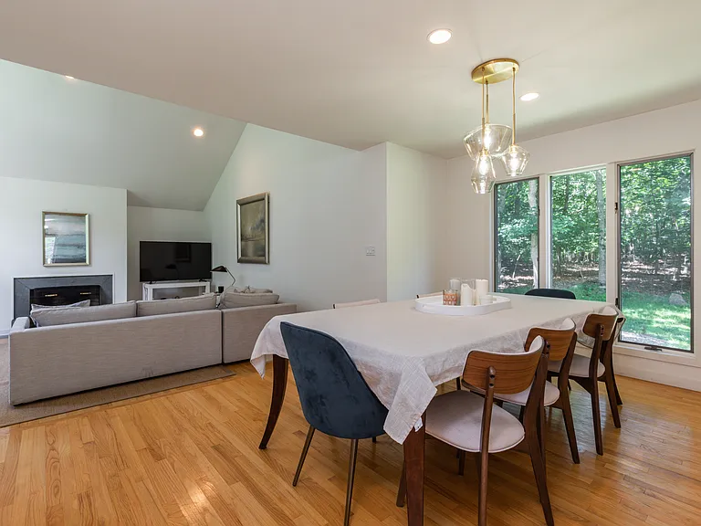 28 Pepperidge Ln — Photo 10