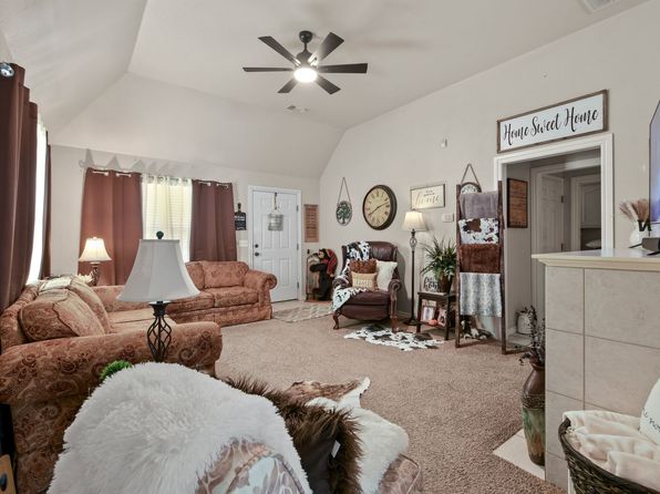 1308 S 3rd St, McAlester, OK 74501