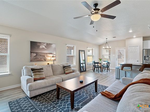 4th image of 8622 Stonehollow Dr