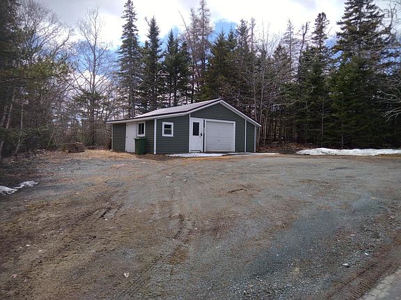 3rd image of 1162 Mount Pleasant Rd