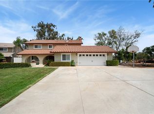 5338 Jasper Ln, Riverside, CA 92506