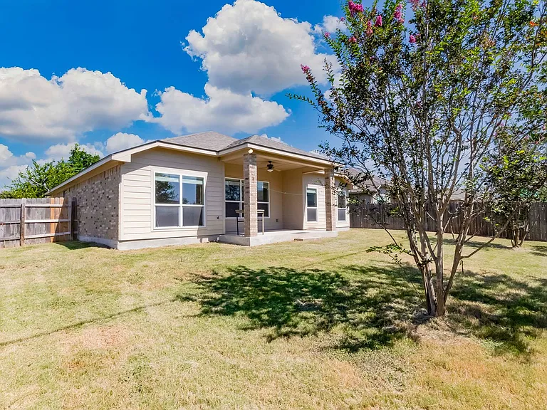 7431 Amber Meadow Loop — Photo 33