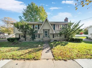 85 Bear Paw Road, Stratford, CT 06614