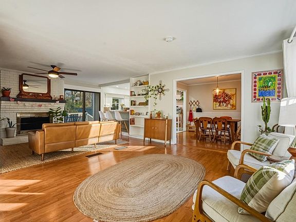 5th image of 3022 Timberline Rd