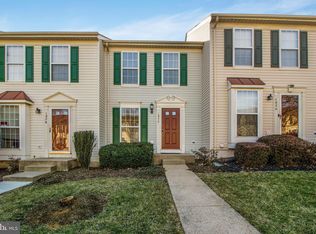 1872 Tiger Lily Cir, Woodbridge, VA 22192