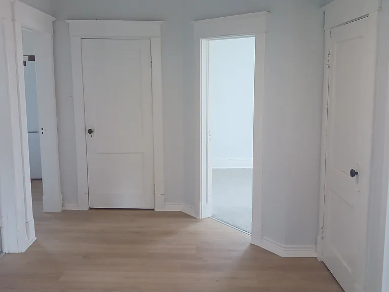 12993 Steeles Ave #UPPER — Photo 10
