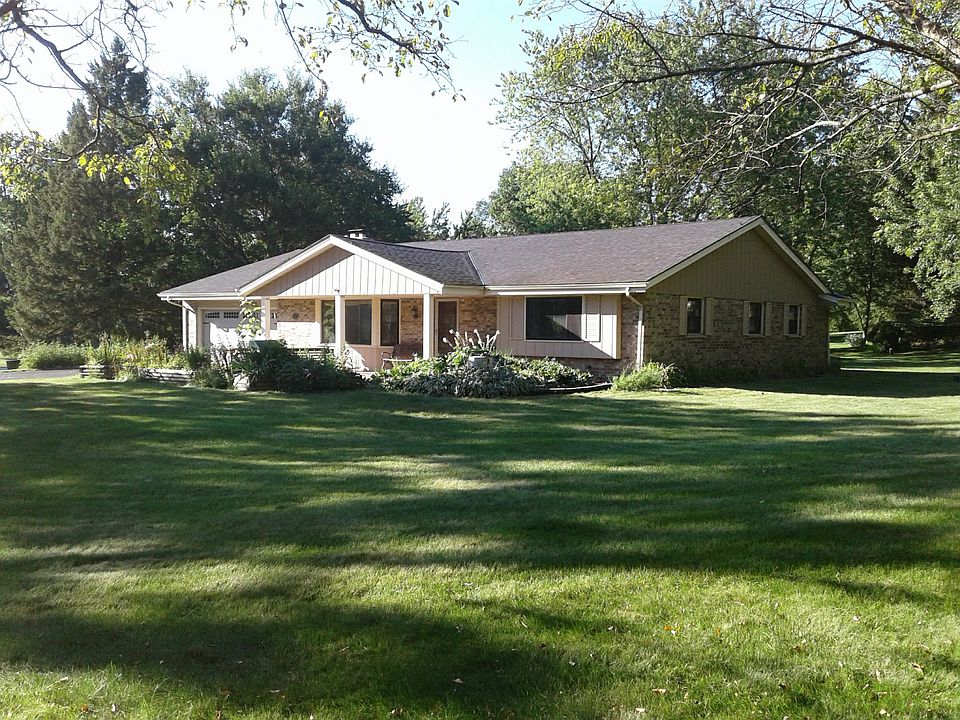 2nd image of 5570 S Edinbourgh Dr