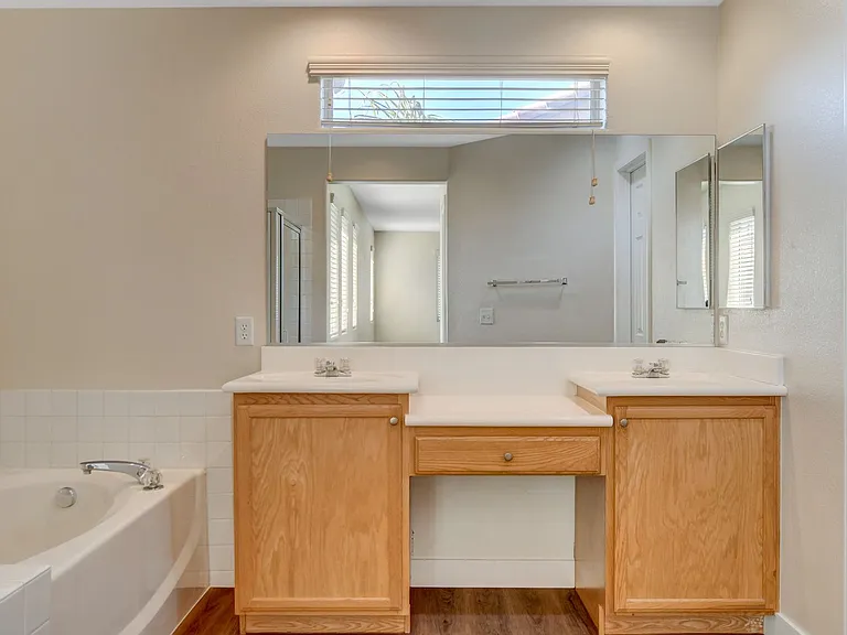 10531 Pena Blanca Ct — Photo 21