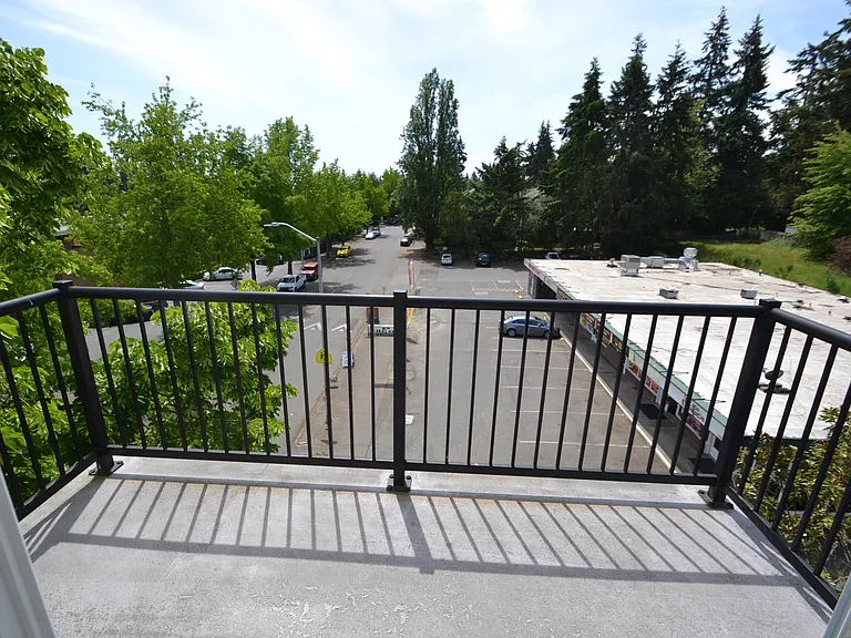 12345 Roosevelt Way NE #401 — Photo 11
