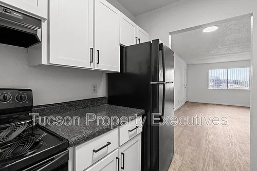 319 E Mohave Rd Photo 1