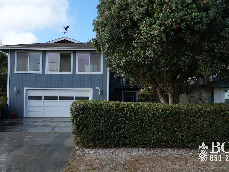 731 Santiago Ave