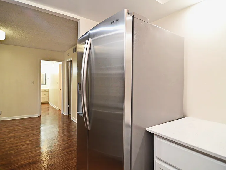 400 E Colonial Dr #703 — Photo 6