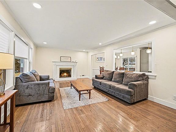 5th image of 4209 Grandview Rd