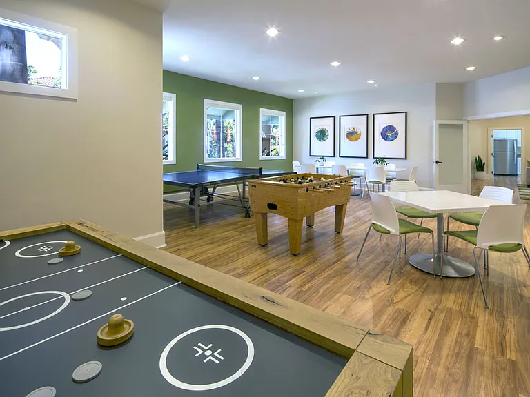 Santa Rosa Apartment Homes — Photo 4