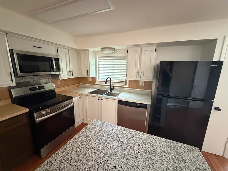 255 Ridge Rd #2 — Photo 6