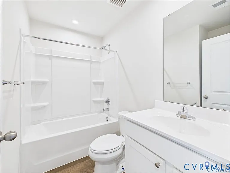 5409 Canterbury Ridge Way — Photo 8