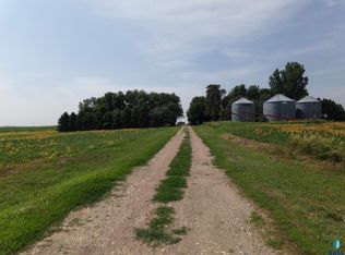 48217 250th St, Garretson, SD 57030