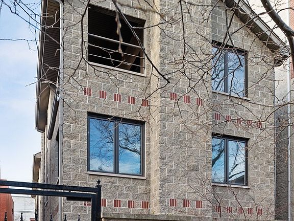 2nd image of 636 W Schubert Ave #C