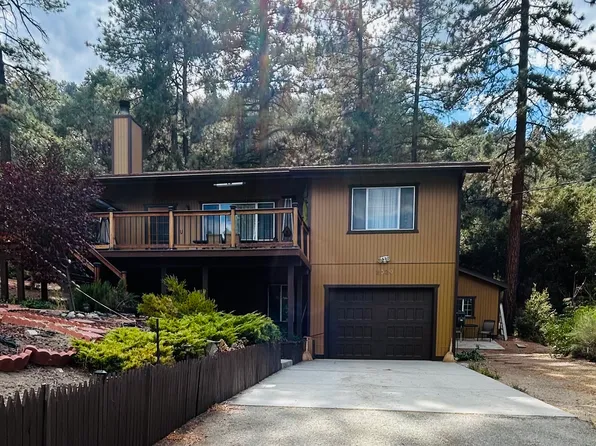 2029 Freeman Dr, Pine Mountain Club, CA 93222