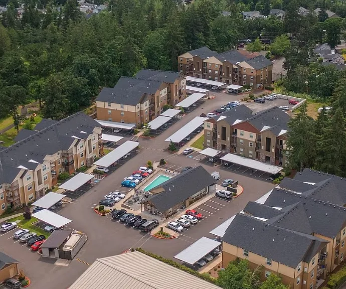 Webster Ridge Apartments — Photo 2