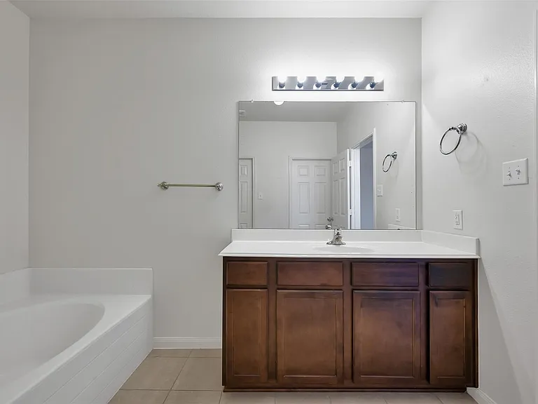 30719 W Lost Creek Blvd — Photo 15
