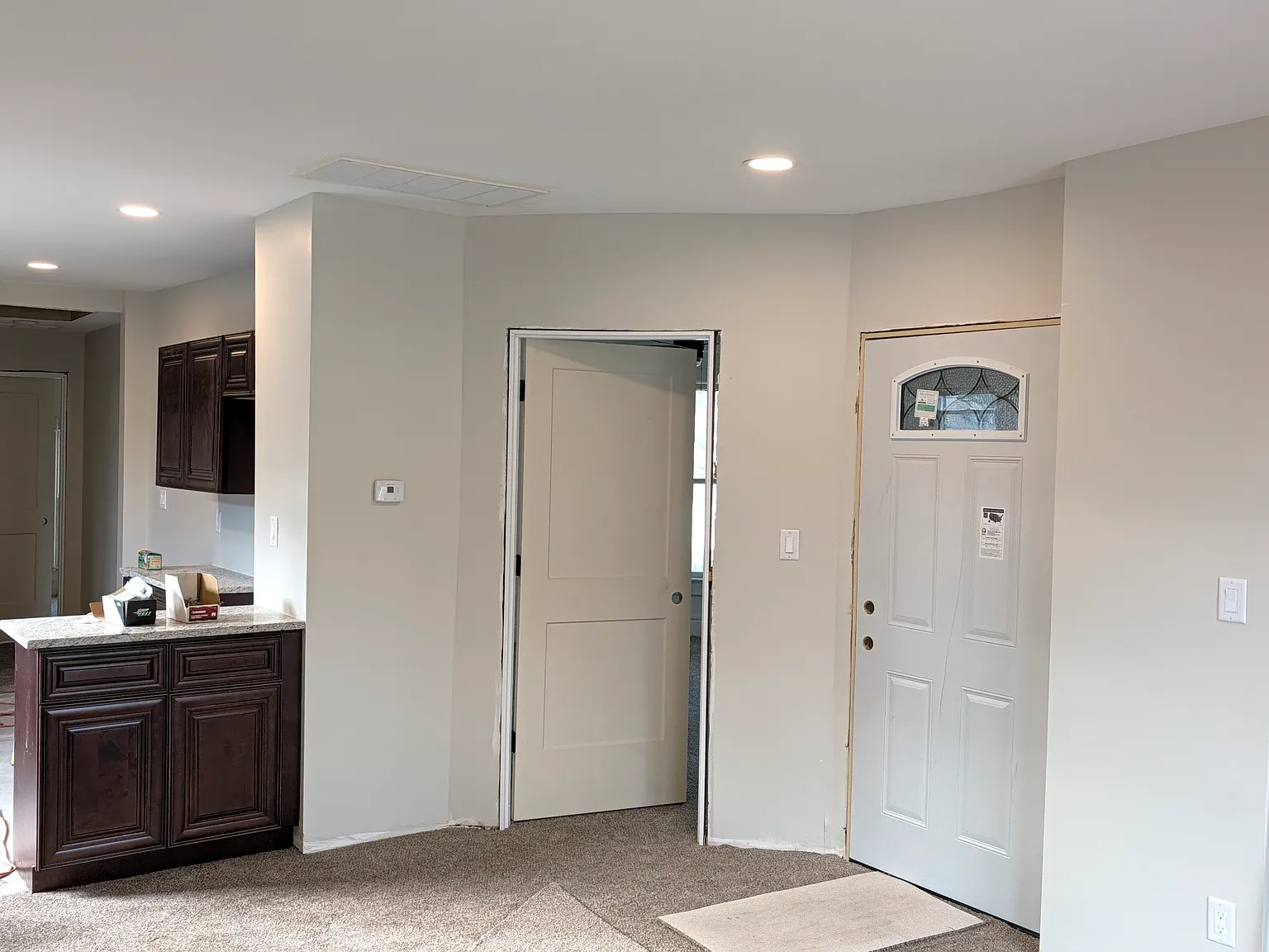 2 bed, 1000 sqft, $1,800 — Photo 3