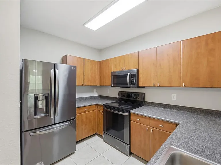204 E South St #4053 — Photo 8