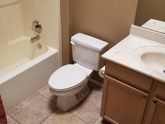 3rd image of 1168 W Union Bell Dr