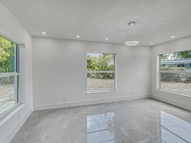 855 Date Palm Dr — Photo 10