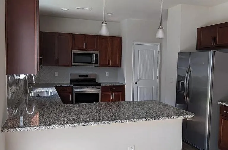 108 Mallard Loop Dr — Photo 5