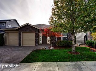 676 N V St, Washougal, WA 98671
