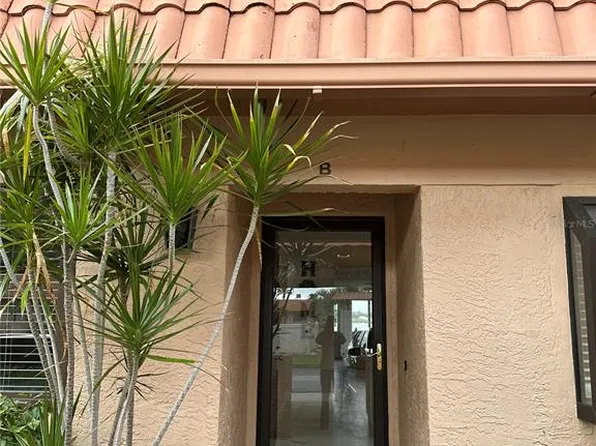 19029 Us Highway 19 N APT 28B, Clearwater, FL 33764