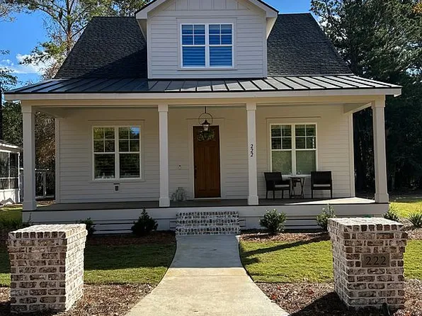 222 Coosaw Point Blvd E, Beaufort, SC 29907