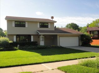 3213 Todd Dr, Madison, WI 53713